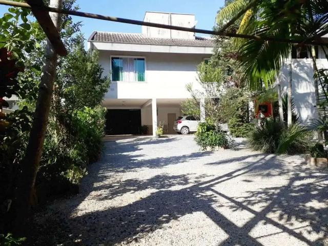 Casa / Sobrado para Venda em Brusque/SC Centro I 4 Quartos