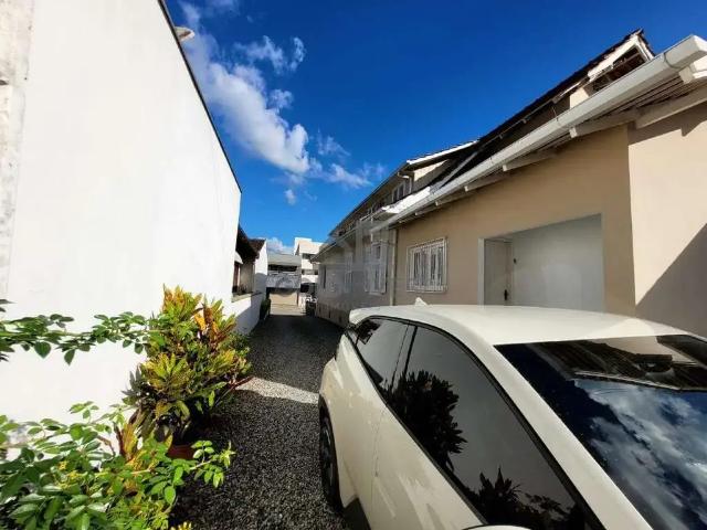 Casa / Sobrado para Venda em Brusque/SC Centro I