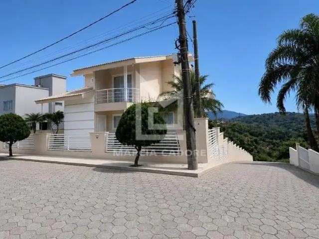 Casa / Sobrado para Venda em Brusque/SC Azambuja 4 Quartos
