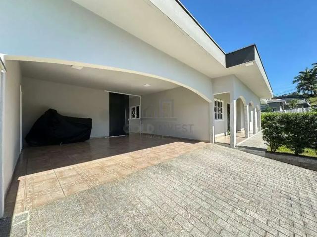 Casa / Sobrado para Venda em Brusque/SC Jardim Maluche 3 Quartos