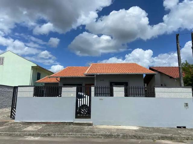 Casa / Sobrado para Venda em Brusque/SC Limoeiro 2 Quartos