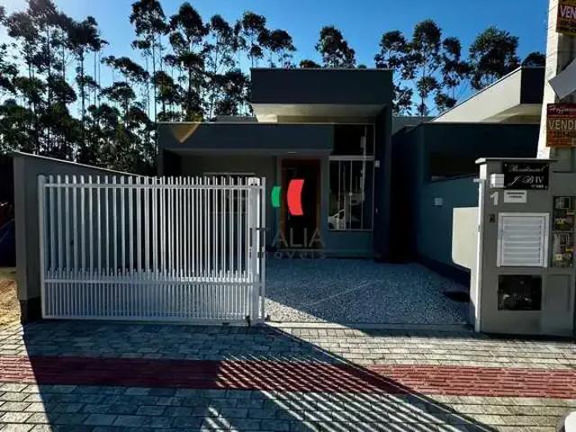 Casa / Sobrado para Venda em Brusque/SC São João 3 Quartos