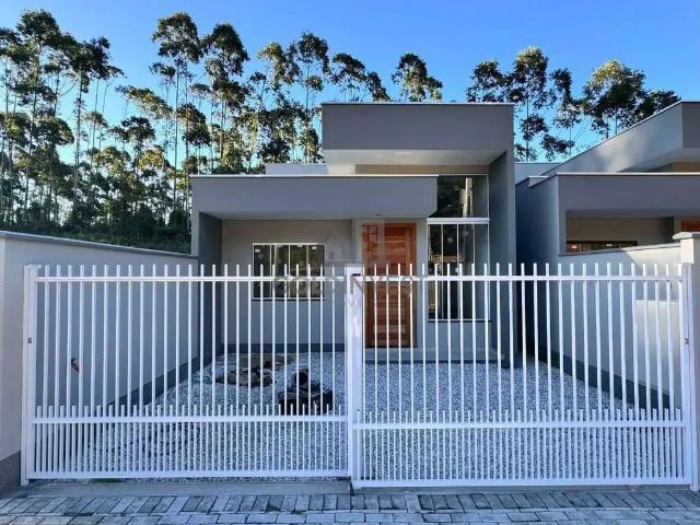 Casa / Sobrado para Venda em Brusque/SC São João 3 Quartos