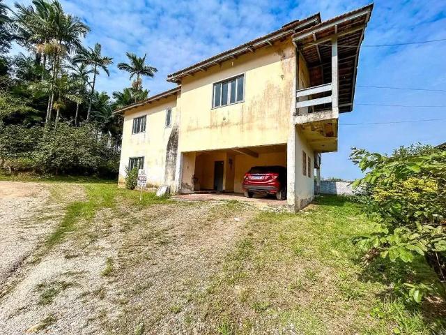 Casa / Sobrado para Venda em Brusque/SC Steffen 4 Quartos