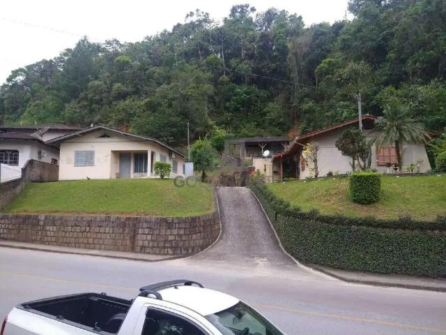 Casa / Sobrado para Venda em Brusque/SC Ponta Russa