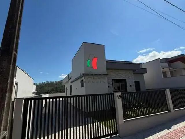 Casa / Sobrado para Venda em Brusque/SC Primeiro de Maio 3 Quartos