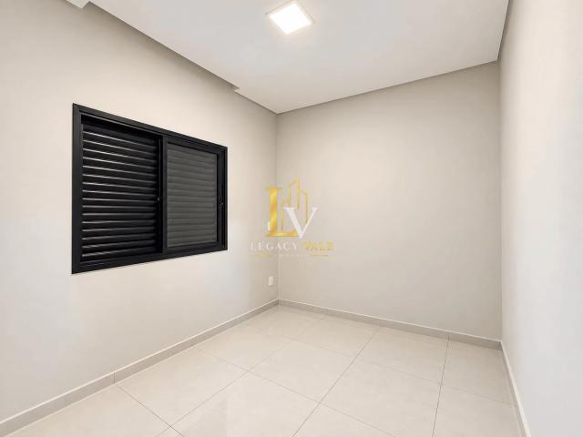 Casa / Sobrado para Venda em Caçapava/SP Residencial Colinas 3 Quartos