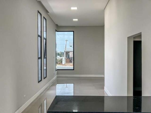 Casa / Sobrado para Venda em Caçapava/SP Residencial Colinas 3 Quartos