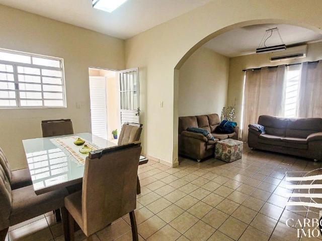 Casa / Sobrado para Venda em Caçapava/SP Vila Pantaleão 3 Quartos