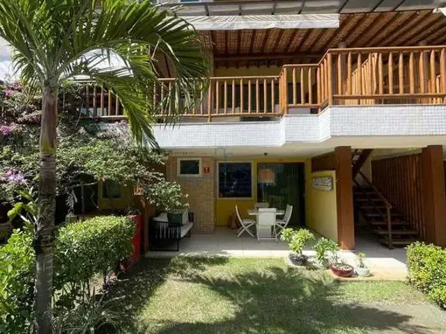 Casa / Sobrado para Venda em Camaçari/BA Monte Gordo 2 Quartos