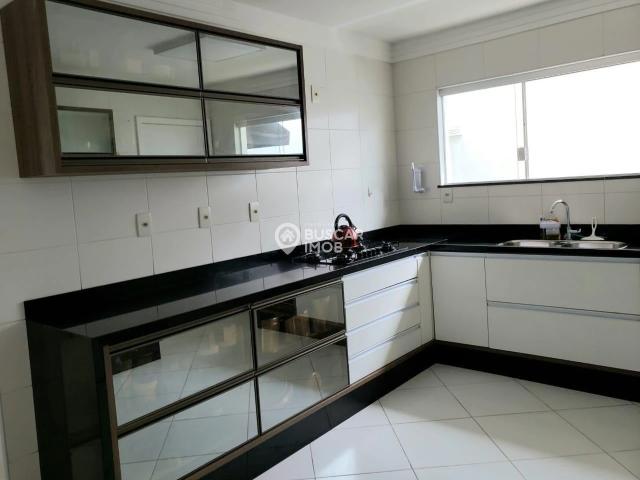 Casa / Sobrado para Venda em Camaçari/BA Abrantes 3 Quartos