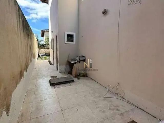 Casa / Sobrado para Venda em Camaçari/BA Abrantes 3 Quartos