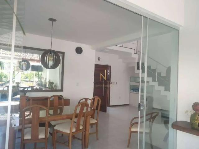 Casa / Sobrado para Venda em Camaçari/BA Abrantes 4 Quartos