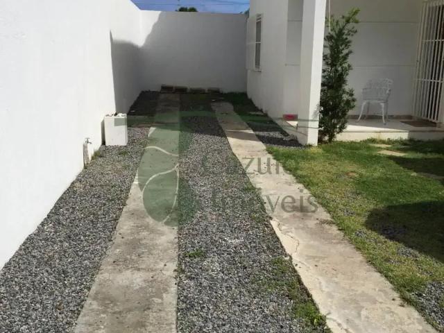 Casa / Sobrado para Venda em Camaçari/BA Abrantes 4 Quartos