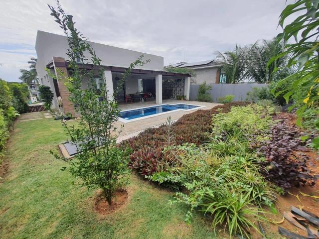 Casa / Sobrado para Venda em Camaçari/BA Alphaville Abrantes 3 Quartos