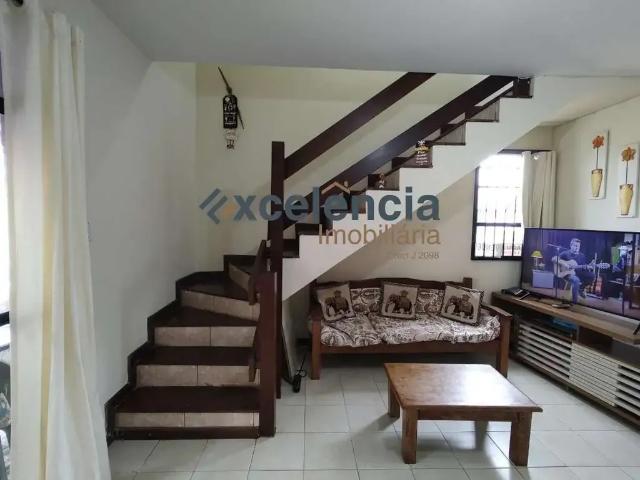 Casa / Sobrado para Venda em Camaçari/BA Arembepe Abrantes 2 Quartos