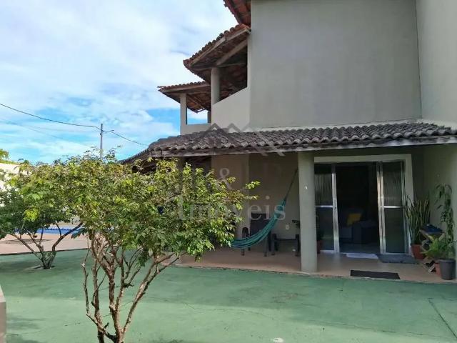 Casa / Sobrado para Venda em Camaçari/BA Arembepe Abrantes 4 Quartos
