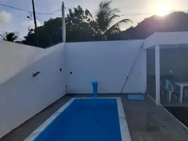 Casa / Sobrado para Venda em Camaçari/BA Arembepe Abrantes 4 Quartos