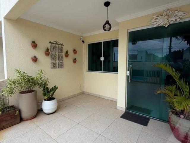 Casa / Sobrado para Venda em Camaçari/BA Barra do Jacuípe 3 Quartos