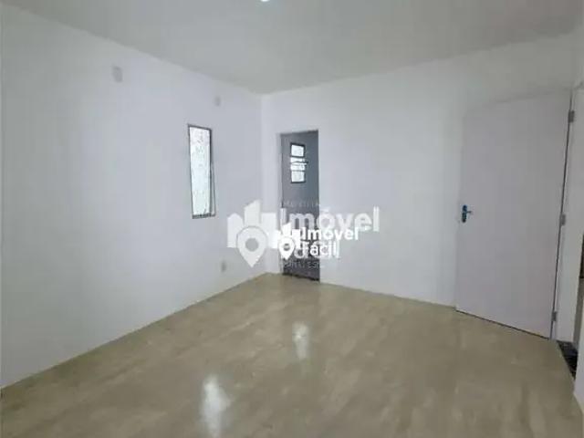 Casa / Sobrado para Venda em Camaçari/BA Centro 3 Quartos