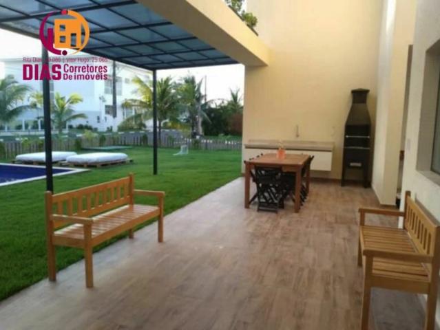 Casa / Sobrado para Venda em Camaçari/BA Guarajuba 5 Quartos