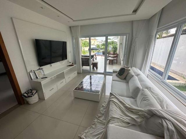 Casa / Sobrado para Venda em Camaçari/BA Guarajuba 5 Quartos