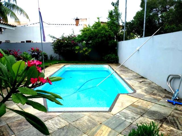 Casa / Sobrado para Venda em Camaçari/BA Itacimirim 2 Quartos