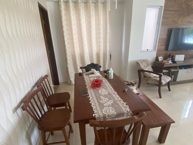 Casa / Sobrado para Venda em Camaçari/BA Jauá 4 Quartos
