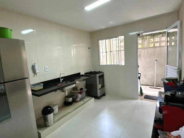 Casa / Sobrado para Venda em Camaçari/BA Vila de Abrantes 2 Quartos