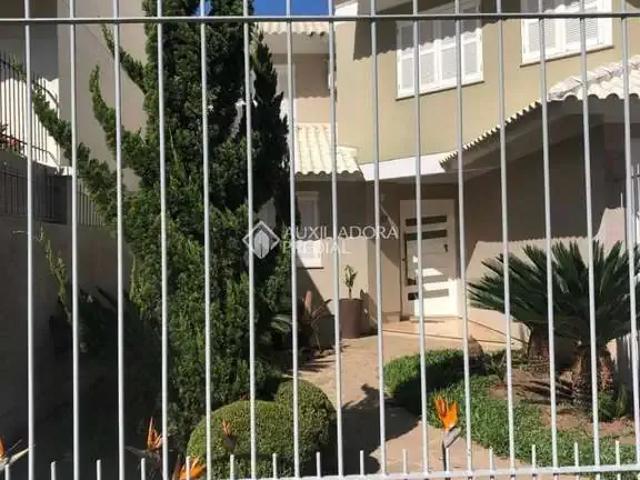 Casa / Sobrado para Venda em Camaquã/RS Jardim do Forte 4 Quartos