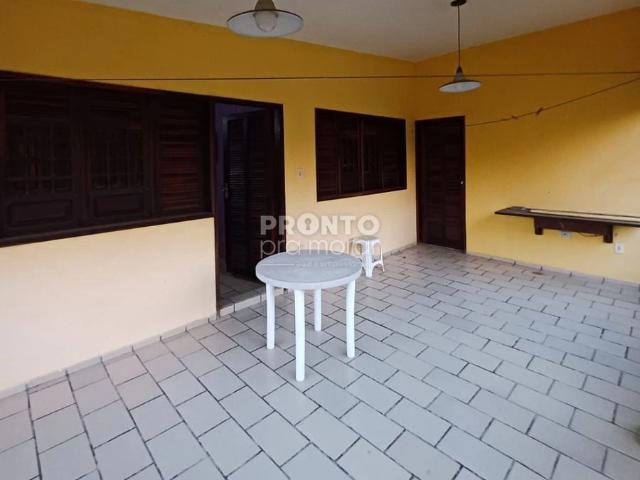 Casa / Sobrado para Venda em Camaragibe/PE Aldeia dos Camarás 4 Quartos