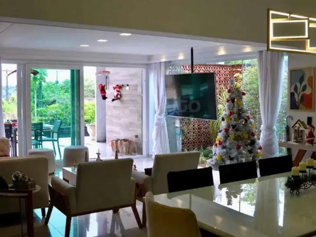 Casa / Sobrado para Venda em Camaragibe/PE São Pedro 5 Quartos