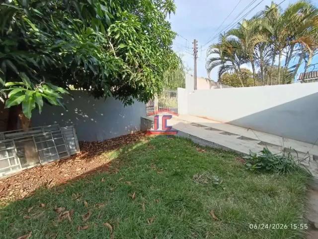 Casa / Sobrado para Venda em Cambé/PR Conjunto Habitacional Waldomiro M Gomes 3 Quartos