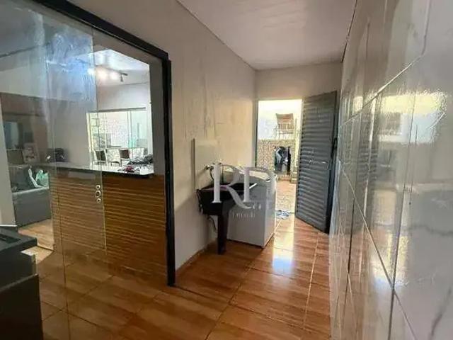 Casa / Sobrado para Venda em Cambé/PR Conjunto Habitacional Collor de Melo 2 Quartos