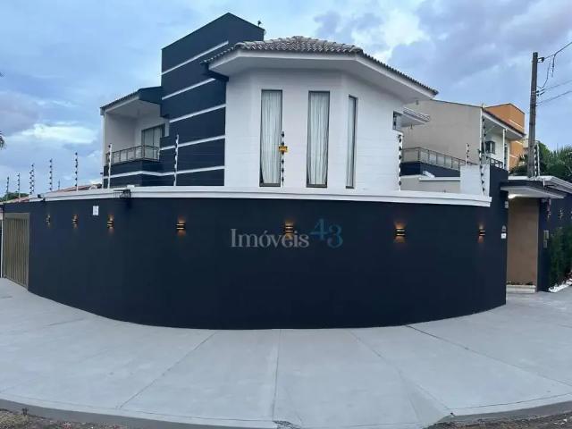 Casa / Sobrado para Venda em Cambé/PR Jardim Itália 3 Quartos