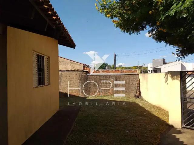 Casa / Sobrado para Venda em Cambé/PR Jardim Montecatini 3 Quartos