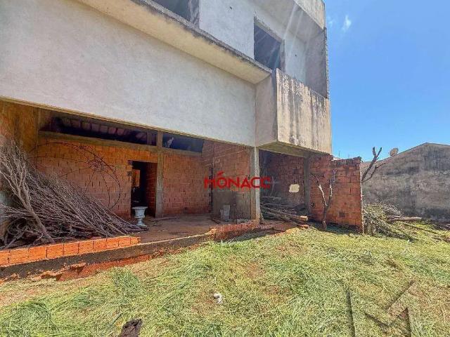 Casa / Sobrado para Venda em Cambé/PR Jardim Morumbi 3 Quartos