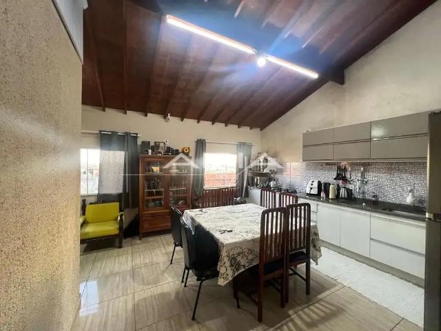 Casa / Sobrado para Venda em Cambé/PR Jardim Silvino 3 Quartos