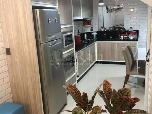 Casa / Sobrado para Venda em Camboriú/SC Areias 2 Quartos