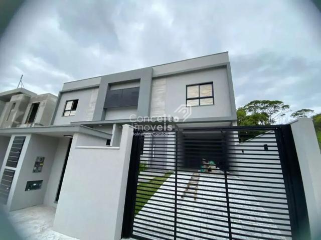Casa / Sobrado para Venda em Camboriú/SC Areias 3 Quartos