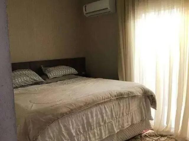 Casa / Sobrado para Venda em Camboriú/SC Cedro 4 Quartos