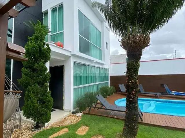 Casa / Sobrado para Venda em Camboriú/SC Centro 4 Quartos