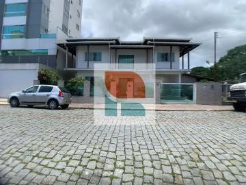Casa / Sobrado para Venda em Camboriú/SC Centro 5 Quartos