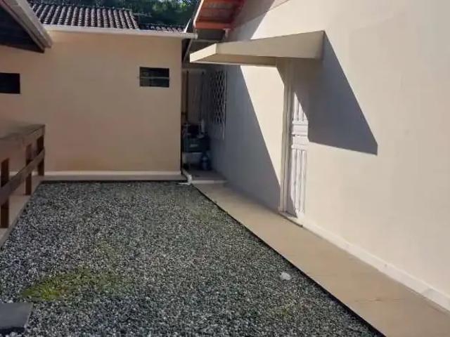 Casa / Sobrado para Venda em Camboriú/SC Rio do Meio