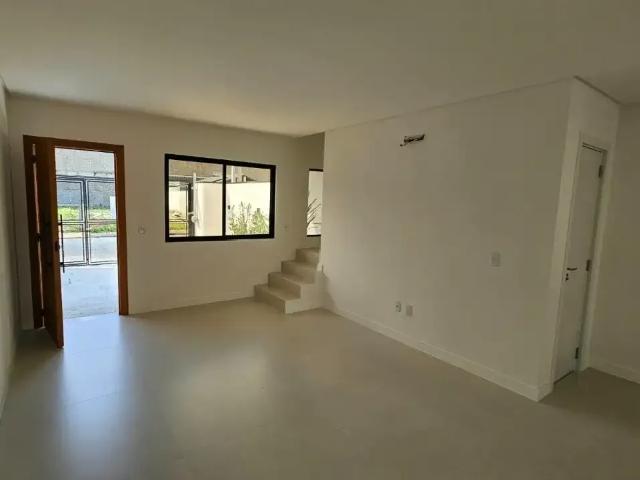 Casa / Sobrado para Venda em Camboriú/SC Rio Pequeno 2 Quartos