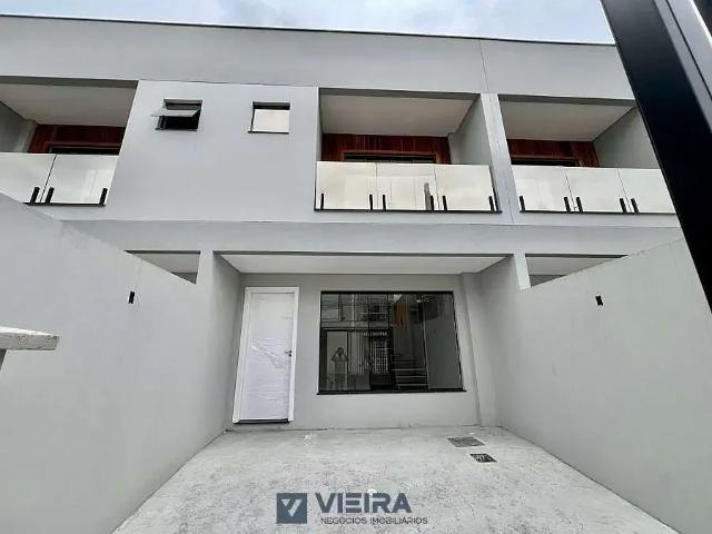 Casa / Sobrado para Venda em Camboriú/SC Rio Pequeno 2 Quartos