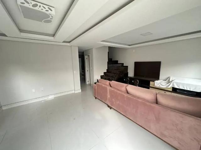 Casa / Sobrado para Venda em Camboriú/SC Rio Pequeno 3 Quartos
