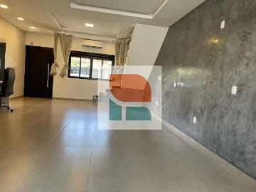 Casa / Sobrado para Venda em Camboriú/SC Rio Pequeno 3 Quartos