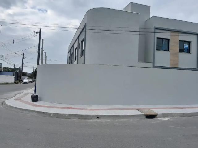 Casa / Sobrado para Venda em Camboriú/SC Rio Pequeno 3 Quartos