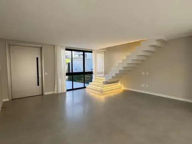 Casa / Sobrado para Venda em Camboriú/SC Rio Pequeno 3 Quartos